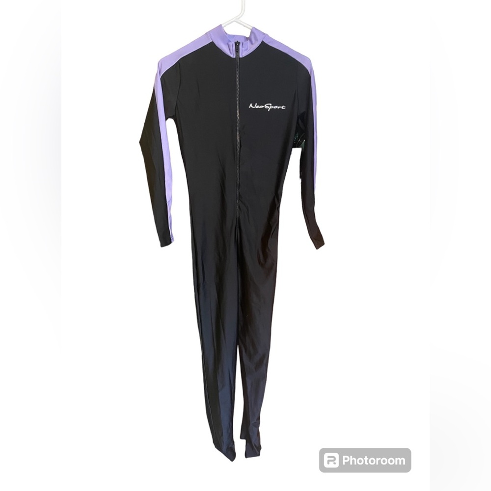 NeoSport Unisex Wetsuit Sports Skin Suit 50+ UV Shield Full Body Size M